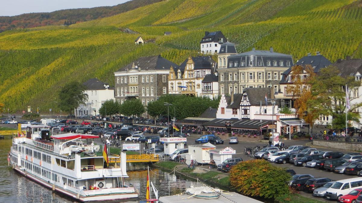 Trier- (115)