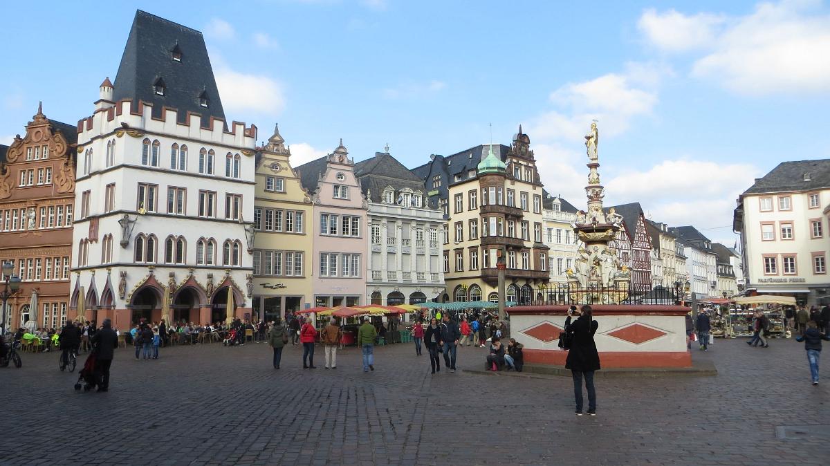 Trier- (223)