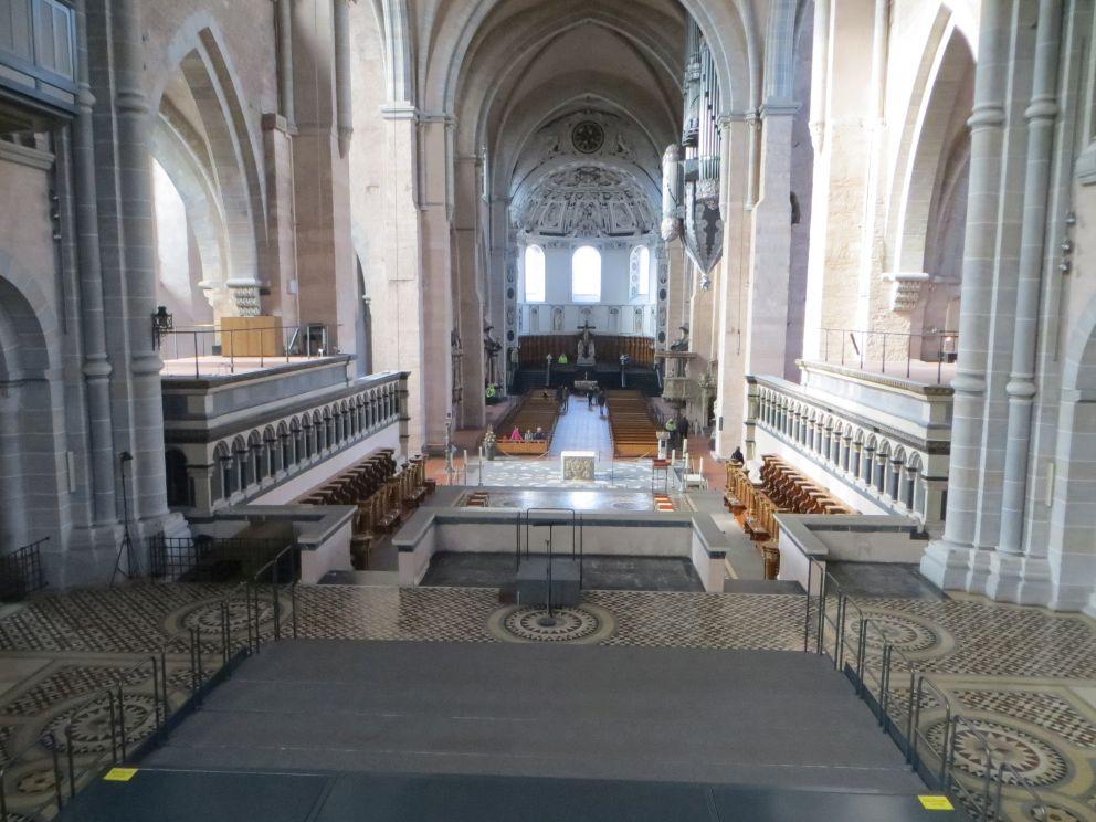 Trier- (241)