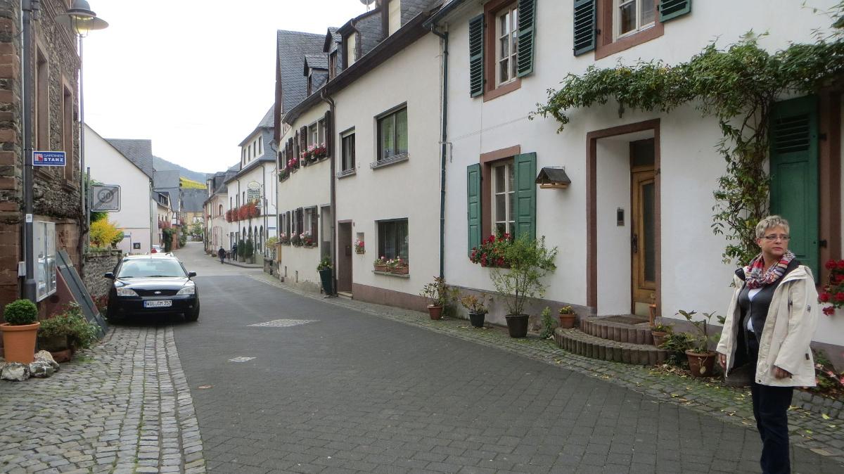 Trier- (29)