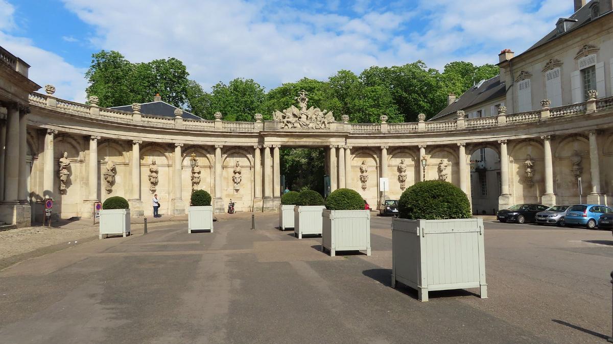 Nancy-030