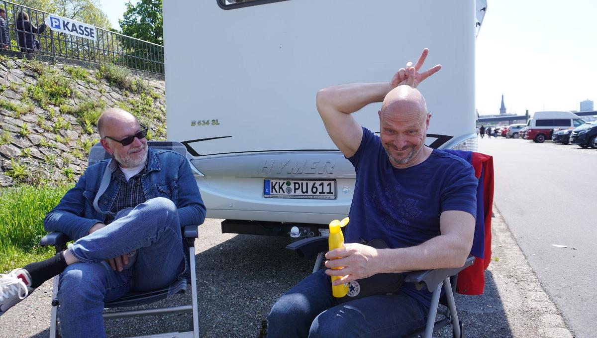 DUS (41)