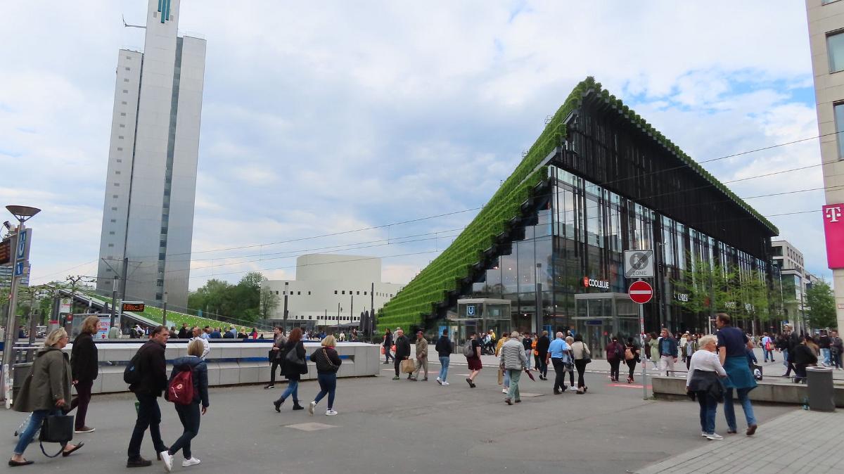 DUS (9)