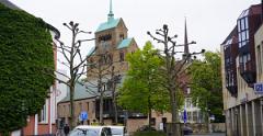 Minden- (048)