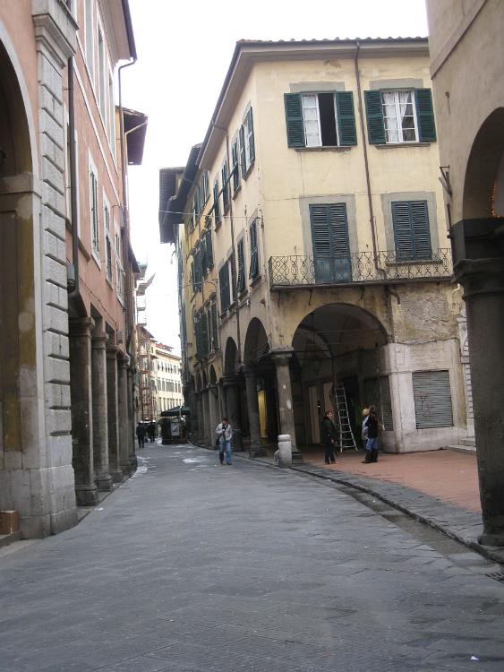 Italien (77)