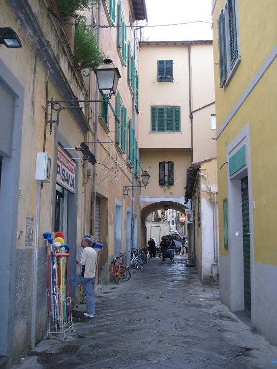 Italien (83)
