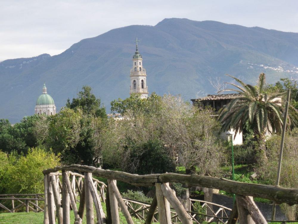 Italien (585)